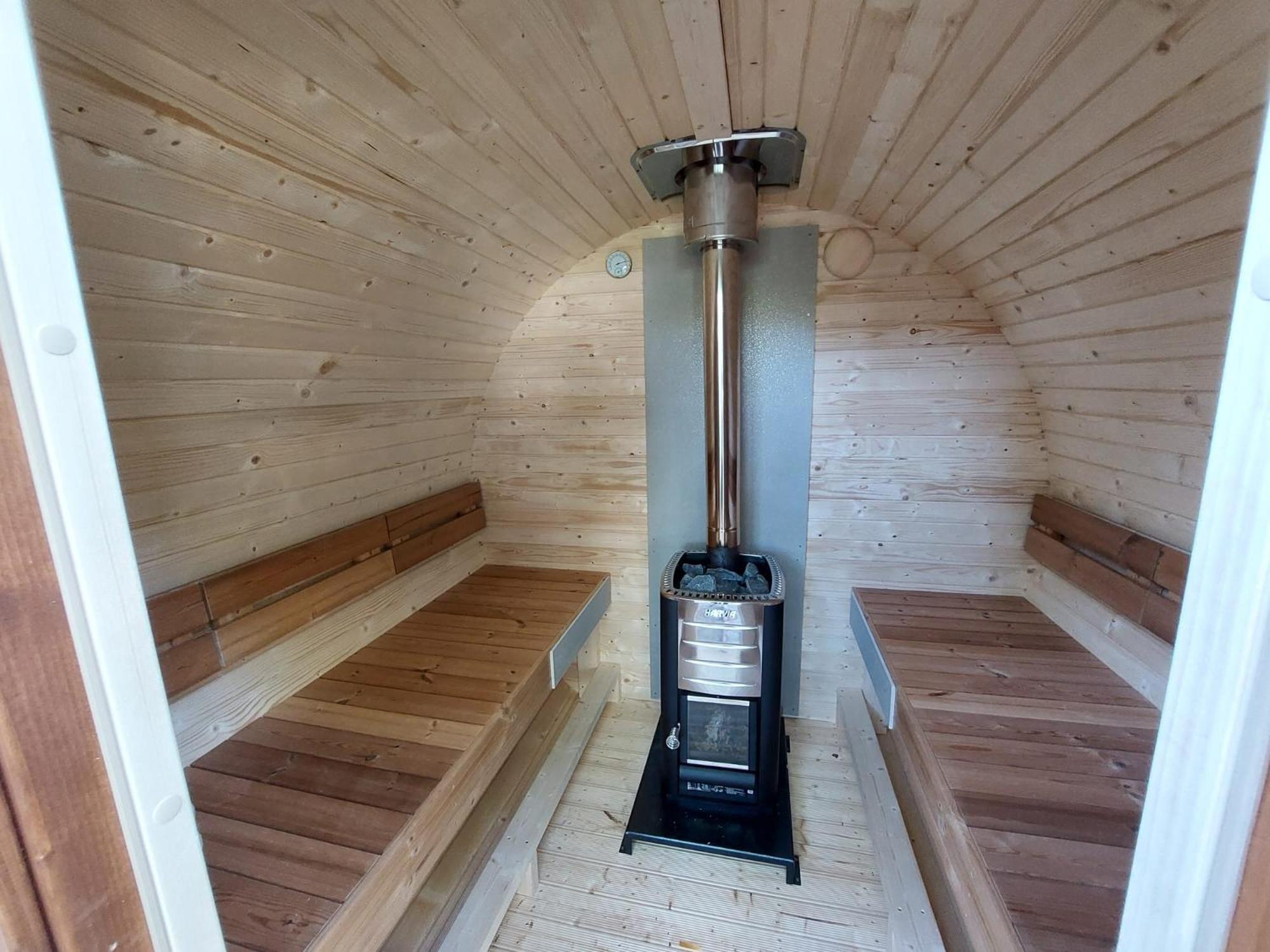 Veluwe Vakanties Chalets With Private Barrel Sauna - With Pool Bar And Restaurant Facilities In The Veluwe National Park بوتِنْ المظهر الخارجي الصورة